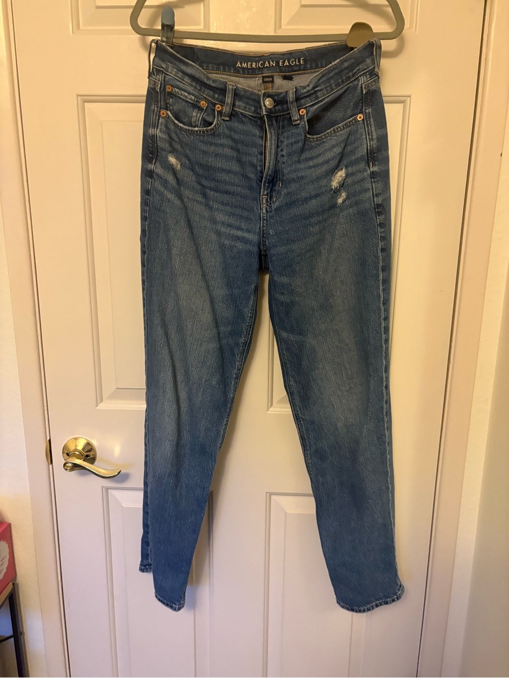 American Eagle Outfitters Medium Blue High-Rise Jeans